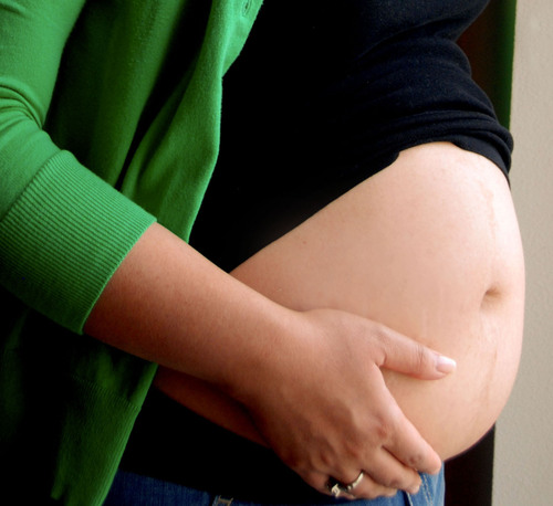 First time expecting mom in Seattle who's stay at home due to lack of work but loves to network and can't wait for her baby!