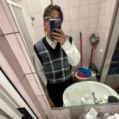 Instagram @its_ft09