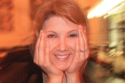 aphilippathing's profile picture. Wife , Mom. self taught Cake Baker;agent for range of goods including UGG HUNTER , Fitflop .Qualified  Health and skincare therapist,