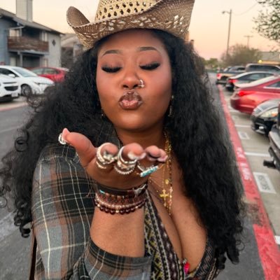 𐌋ል𐌃ሃ ኡ💋