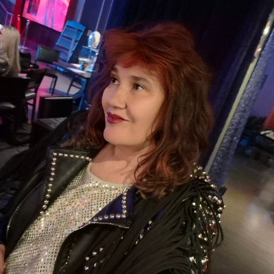 olyasongs's profile picture. Retired Singer-Songwriter 🎵 🎶  🎹
Now singing for fun