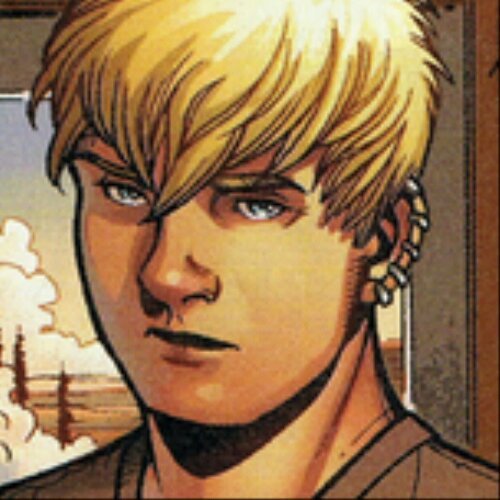 The half-Kree half-Skrull son of Captain Marvel and Princess Anelle and a Young Avenger. Dating @Wiccan_YA
