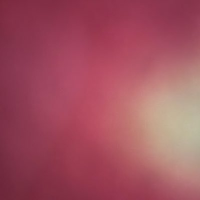 (متذوق للشعر تغريداتي في المفضله ) وْ أتمنى أن تَكون { صفح تي } كَـ حبة السُكر يحلو مزاجكم بها
