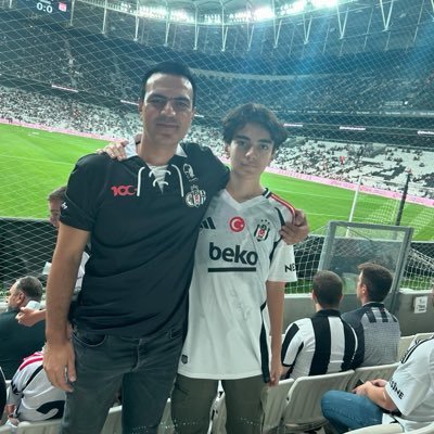 Hayatın anlamı Siyah-Beyaz⚫️⚪️Şampiyon Beşiktaş 🦅