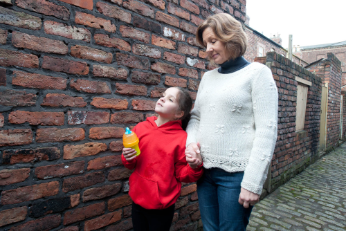 LesleyKershaw_'s profile picture. this is a fan page for the wonderfull lesley kershaw who is played by the lovely judy holt, who is a close friend of mine, follow me and ill follow back!