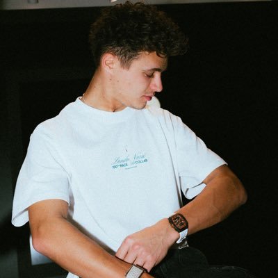 ln4kissco's profile picture. kiss all the time, disco occasionally ˙⋆✮
LN1B2B SUPREMACY ౨ৎ