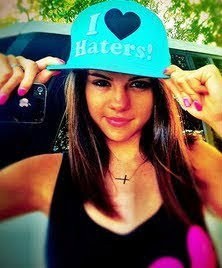 Selena forever in my heart ♥ Forever My Diva Selly
@SelenaGomez Please follow me