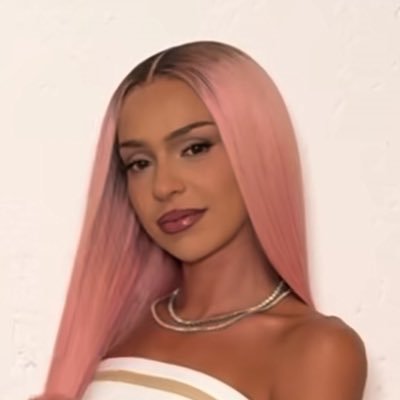 Kevin ღ | MAS CARA