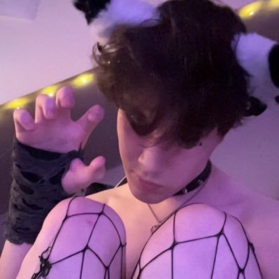 biblically accurate twink🩶