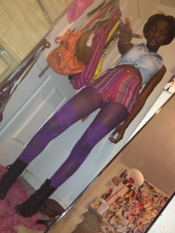 follow me on here ,&StreamZoo:_Fckthat