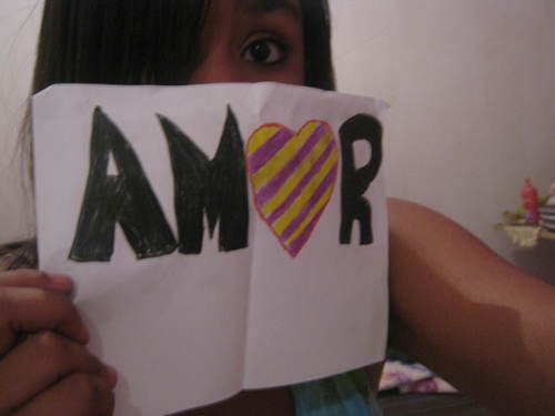 15anos ariana ,ciumenta,complicada,timida.... Um conselho: nem tente me entender, pois nem eu me entendo.