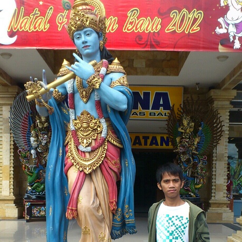 iam_ahmad's profile picture. 