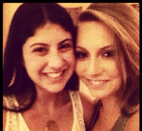 dinasaurus28's profile picture. 