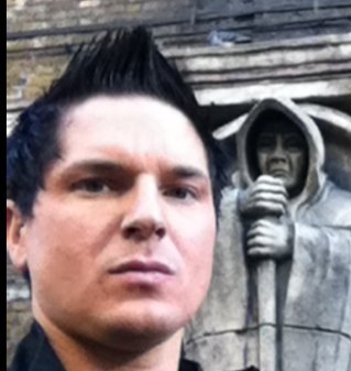 I have dedicated my life to Zak Bagans!❤