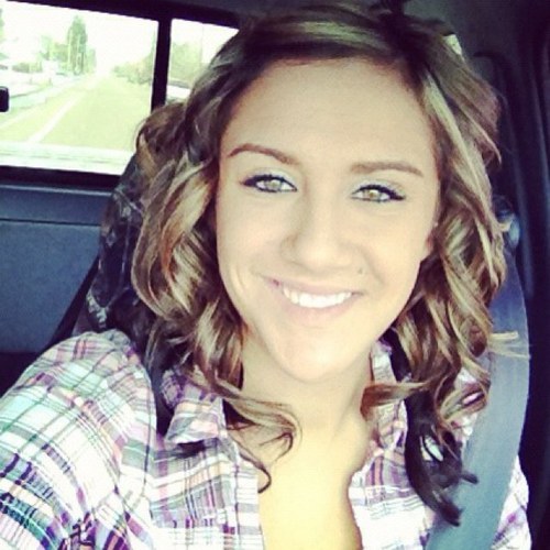 ralucawalker's profile picture. 