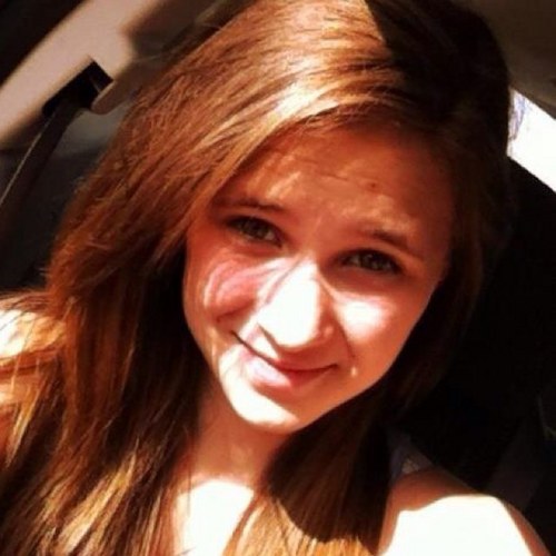 Forever_15Young's profile picture. 