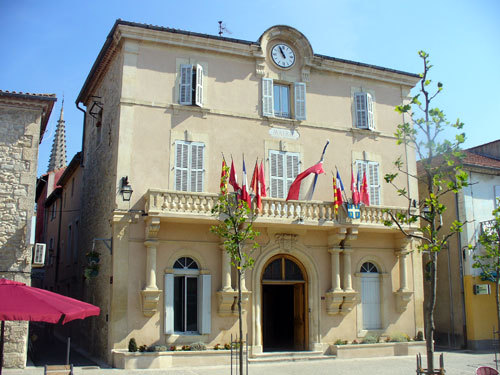 Bienvenue à Graveson en Provence,  village des peintres et des plaisirs proche d'Avignon, Arles, La Camargue et les Alpilles