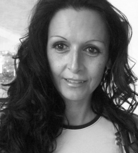Ambassador / Student / Empowerment Coach with The SWAT Institute / Artist / Panache Model / Mother of 3 Nanny of 3 / Passion ~ EMPOWERING WOMEN !
