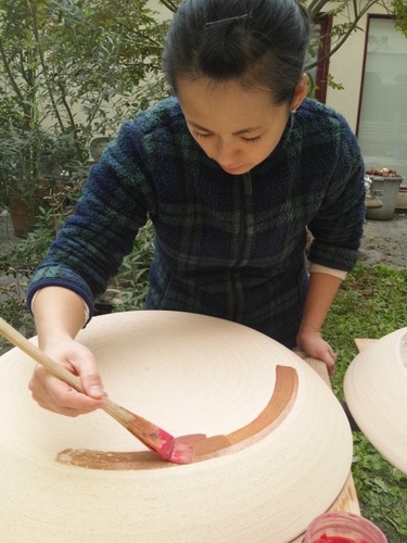 神奈川県相模原市でやきもの作家活動＆陶芸教室やっています 都内教室に出張もしております 白磁でちょっとイイもの…普段の生活に溶けこみながら ピリッと効いたスパイスのようなモノを作りたいと思っています