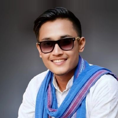GoswamiSpeak's profile picture. Indian Bengali ||  নেতাজীবাদী  || Patriotic || literature, History,  Mythology  || Political Activities ||

বল বীর, চির উন্নত মম শির।।

-Jamuria, Asansol, WB.
