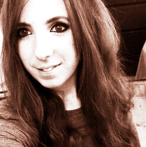 ZaraConey's profile picture. 