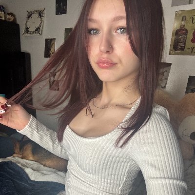 my dm's are so dry rn... come spice it up for me pls