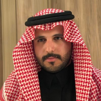 لم يُخلق الحلم ليكون مستحيلاً🤍