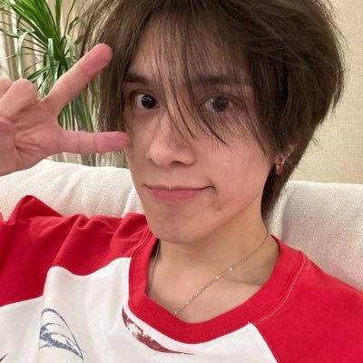 how do i make this about hendery