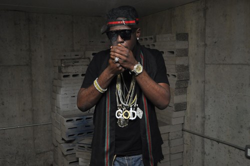 The19thLetter's profile picture. It's Who Ya Momma Pray To
2x ASCAP Songwriting Award Winner
#PenShamrock
#The19thLetter
#♊👑
#GodOnEarth
#LEGEND
Supreme.God.Music@gmail.com