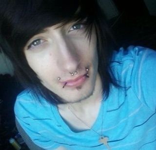 FakingJonathan's profile picture. The name's Jonathan, if you couldn't tell. Don't be shy, let's talk!