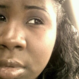 sexyface0221's profile picture. 