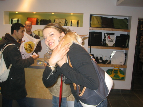 MissyConfident's profile picture. Follow me for Australian shopping Deals, Coupons, Bargains and Free Stuff. Get the Latest Celebrity styles &amp; More