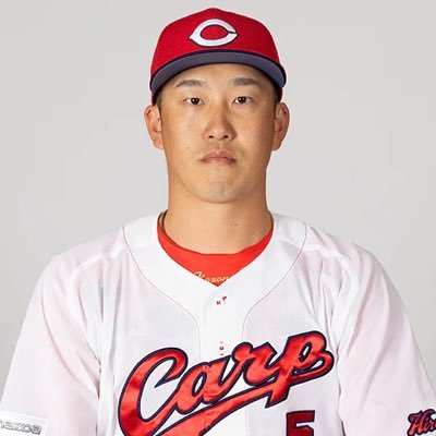 🇯🇵広島呉市、カープ、麻雀、アコースティックギター、スノボ、筋トレ、ロック、バドミントン