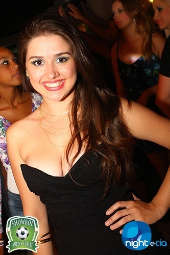 Atriz da @AvLamparina, Assessora da CMJ Produções Artisticas, Escorpiana, Palhaça, apaixonada por sons, por tons, e por todo tipo de arte! A Paulinha! :)