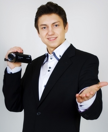 MaxDiamond13's profile picture. Приветствую Вас! Бесплатный курс Как я заработал 150 000 рублей за 7 дней! Смотрите http://t.co/8gajiLFLrH