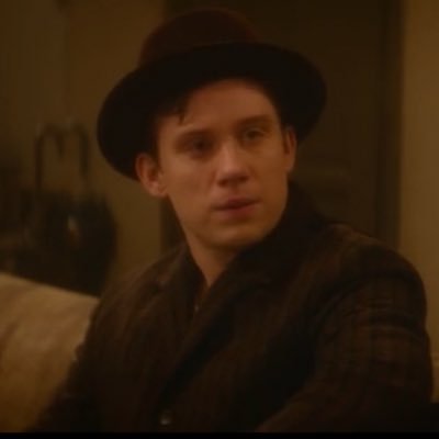 𝚁𝚢 ⊹ 𝙹𝚘𝚑𝚗 𝚂𝚑𝚎𝚕𝚋𝚢 𝚎𝚗𝚝𝚑𝚞𝚜𝚒𝚊𝚜𝚝