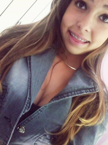 CahhMoraes_'s profile picture. se me critica ée porq repara && se emporta ! (ý