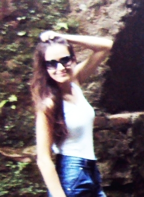 Uma eterna apaixonada pelo ♥ #SpotClubInternacional ♥ Diante do fim da minha vida não abro mão da bandeira do #INTER no meu caixão!! #InterMinhaVida