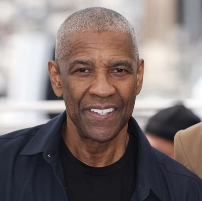 DenzelW174's profile picture. God is my strength ✊🏼💦