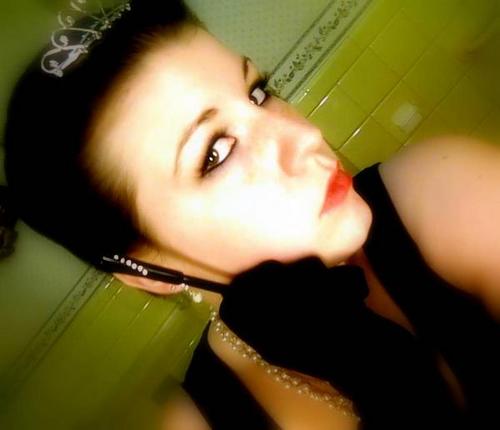 dlammon08's profile picture. Danielle Lottie.In school. In love. On earth. AND Currently, I am living until I die.(nineteen years and counting).