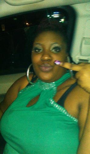 All about my kid and my money...
I'm a A1 chick doing A1 thangs...