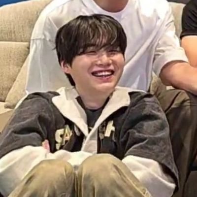 naia VA A VER A BTS ²¹ ¹⁰ ²⁰²⁶🇦🇷