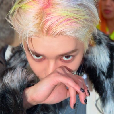 ROCK SOLID IN TAEYONGS ASS