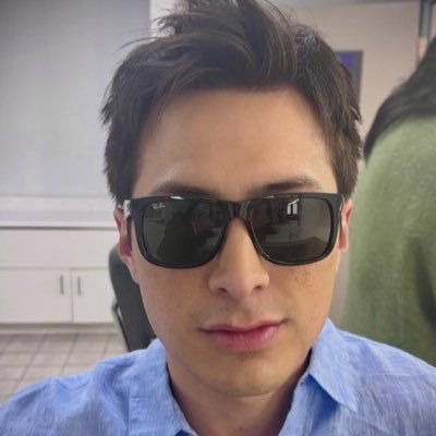 gimmieghostie's profile picture. Gay coworker said he got dibs on me
#WhatDatMean