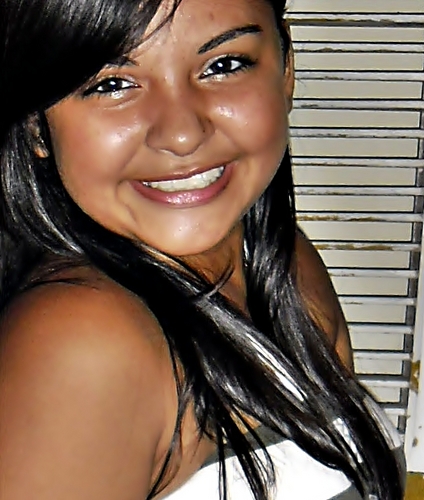 ' [...] єssєncιal є sєя fєlιz ' ♪
eh neh ?nos meus 15 firme & forte ,estudante do ensino médio , taurinaa e decidida :D ,Deus & Familiaa a cima de tudo (yn) !
