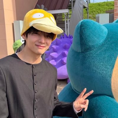 mnijoyyy ⟭⟬ SWIM ⟬⟭