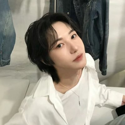 Mustard__r's profile picture. 