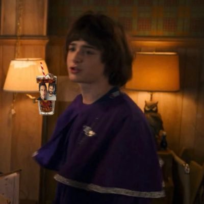 lalalucy2535's profile picture. 18 / wake up or you’re going to miss it #rawntwt #fatentwt