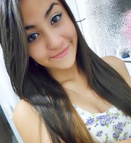 - ზ Deus , Familia , Amigos  .


- Follow ?

http://t.co/supG74u3WS
