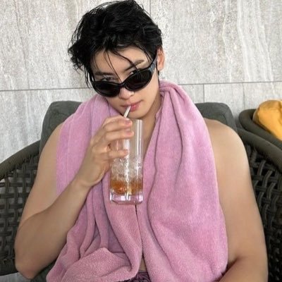 mydarlingkylo's profile picture. ann liang multiverse enthusiastic.🌸